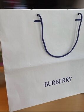 Burberry White Shopping Bag with Navy Logo and Handles